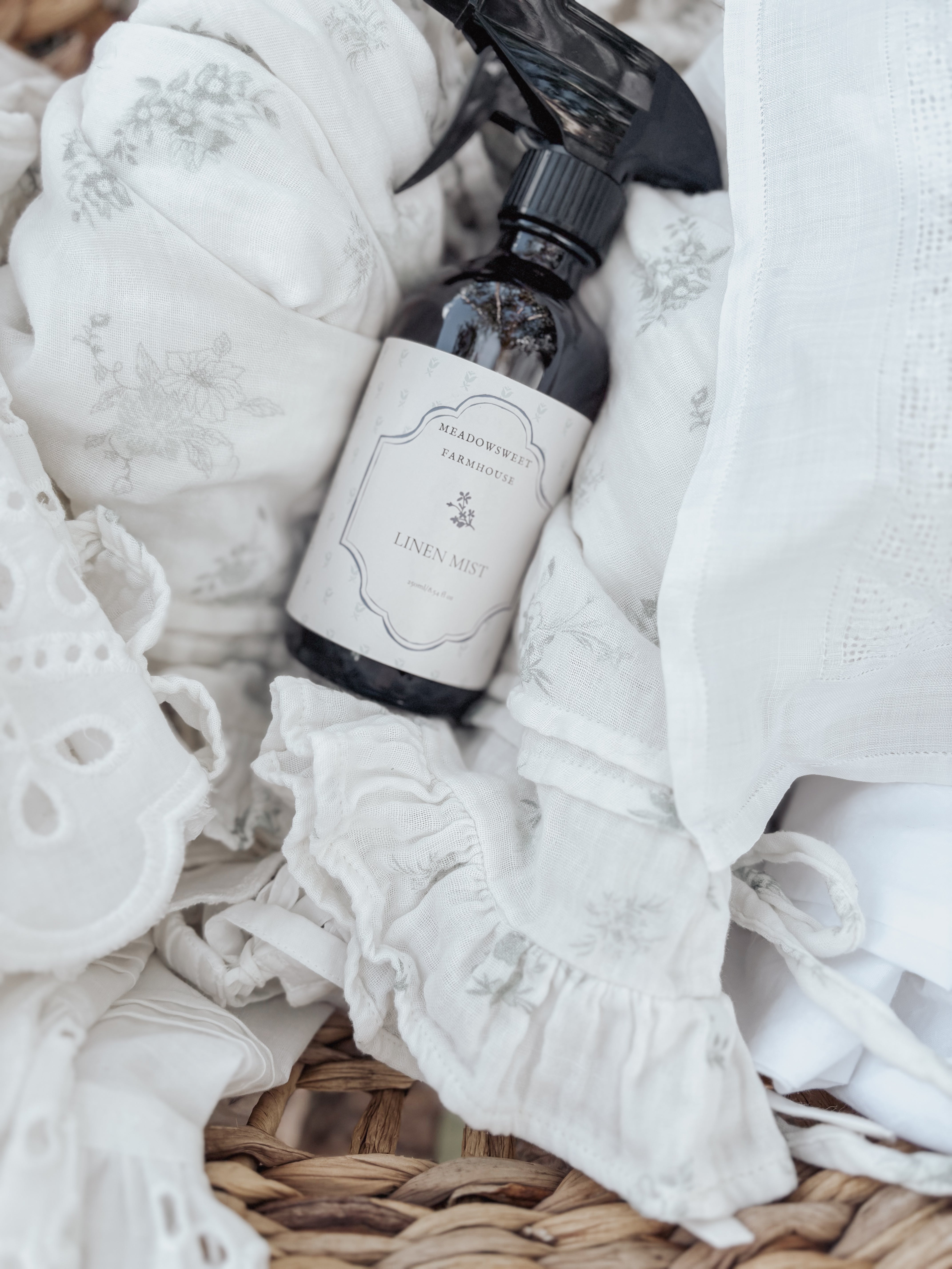 Linen Mist Meadowsweet Farmhouse