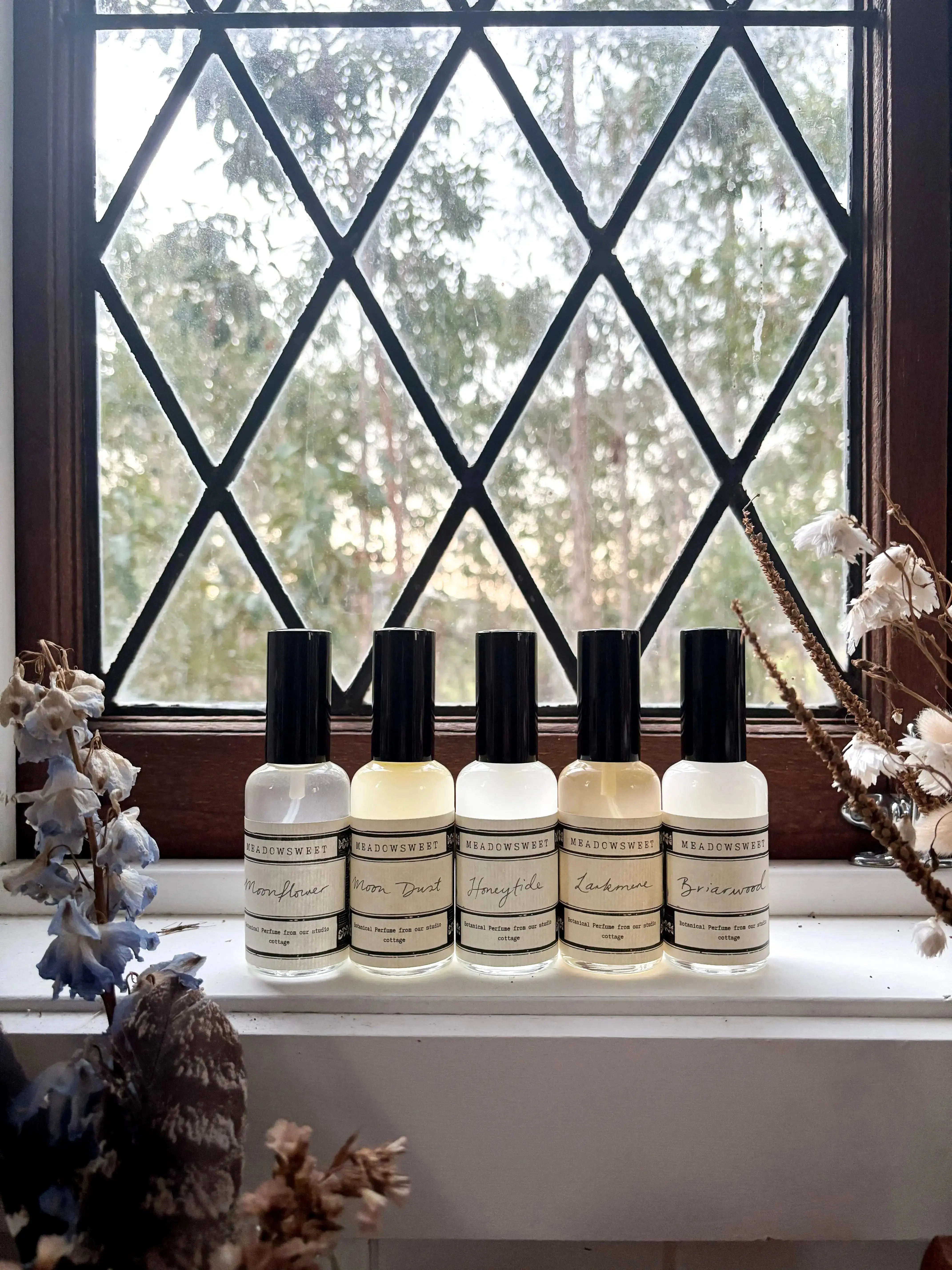 Briarwood - Botanical Perfume Meadowsweet Farmhouse