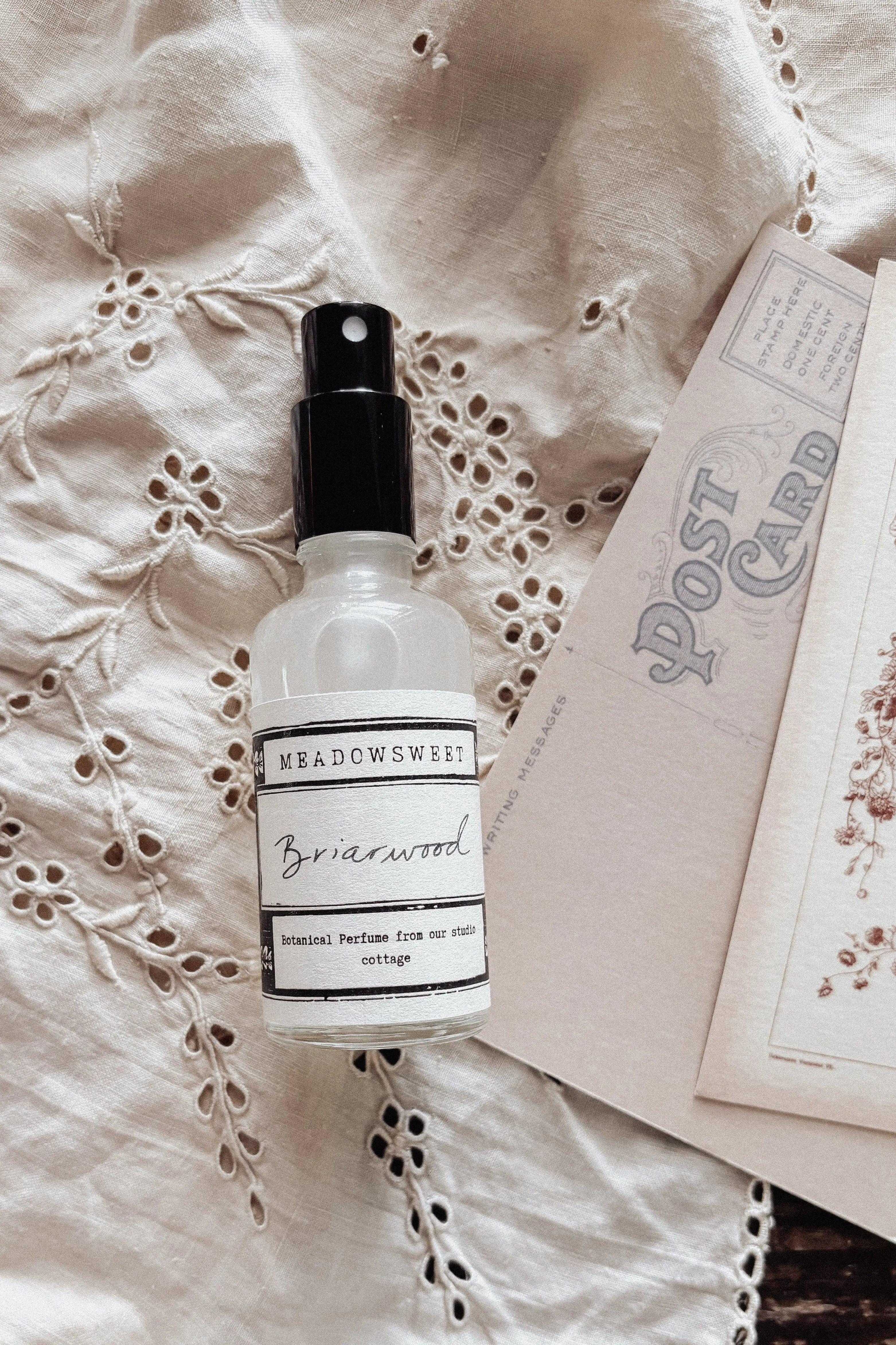Briarwood - Botanical Perfume Meadowsweet Farmhouse